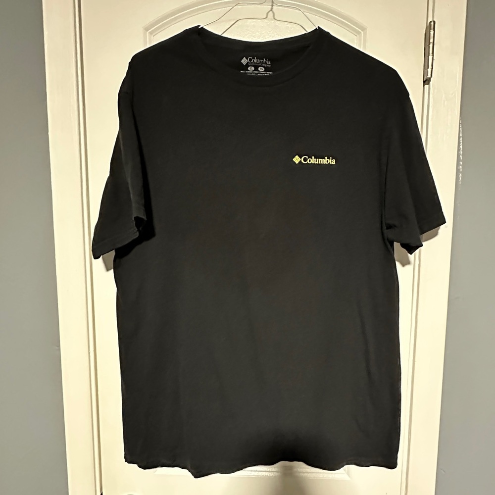 Columbia Men's Black Tee - Picture 2 of 3